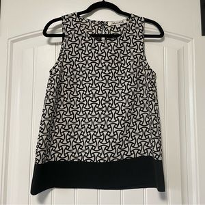 Annabella Black & White Sleeveless Blouse Size: Small